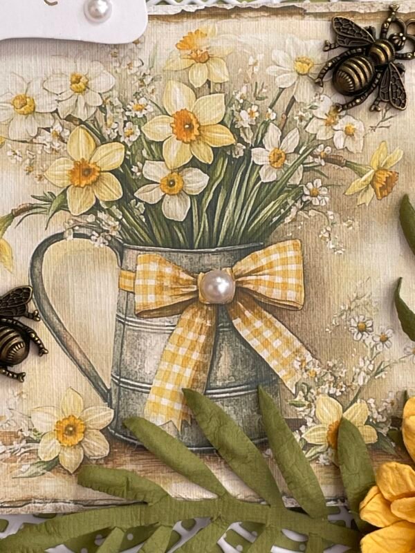 6x6" Luxury Handmade 3D Greeting Card Topper SPRING DAFFODILS BEE'S - Image 7