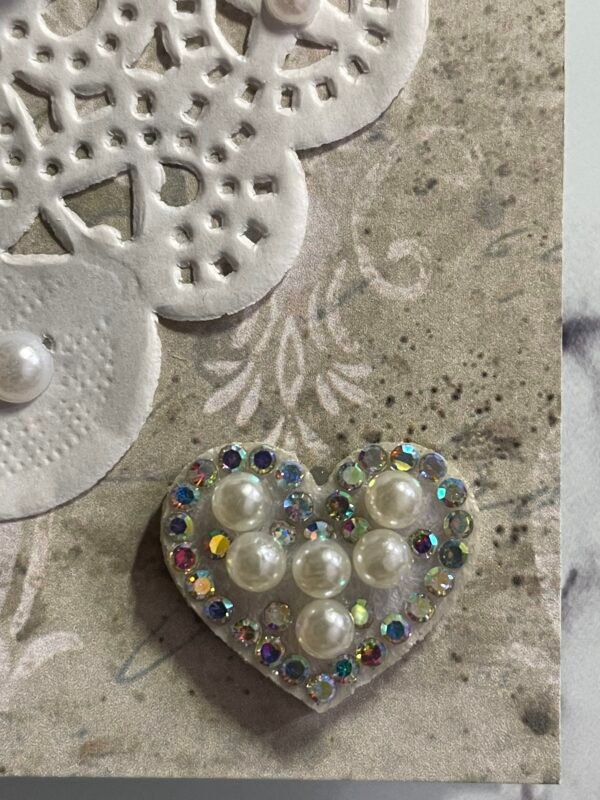 Luxury 3D Shabby Floral Birthday Card - Pearls - Roses. Size A6 - Image 4