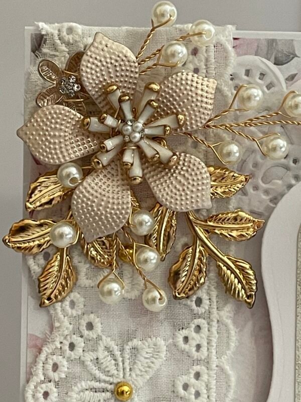 6x6" Luxury 3D Handmade Birthday Card Topper - SHABBY PEARL CUPCAKE - Image 3